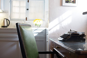 The Charlie: Image 5