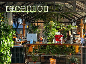 Greenhouse Hotel: Image 1