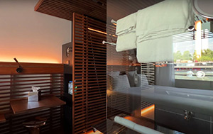 Off Paris Seine: Image 4