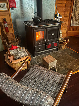 Out There – Off Leash: Image 3